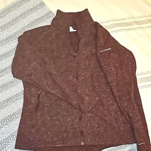 COLUMBIA brand maroon jacket, fleece lined